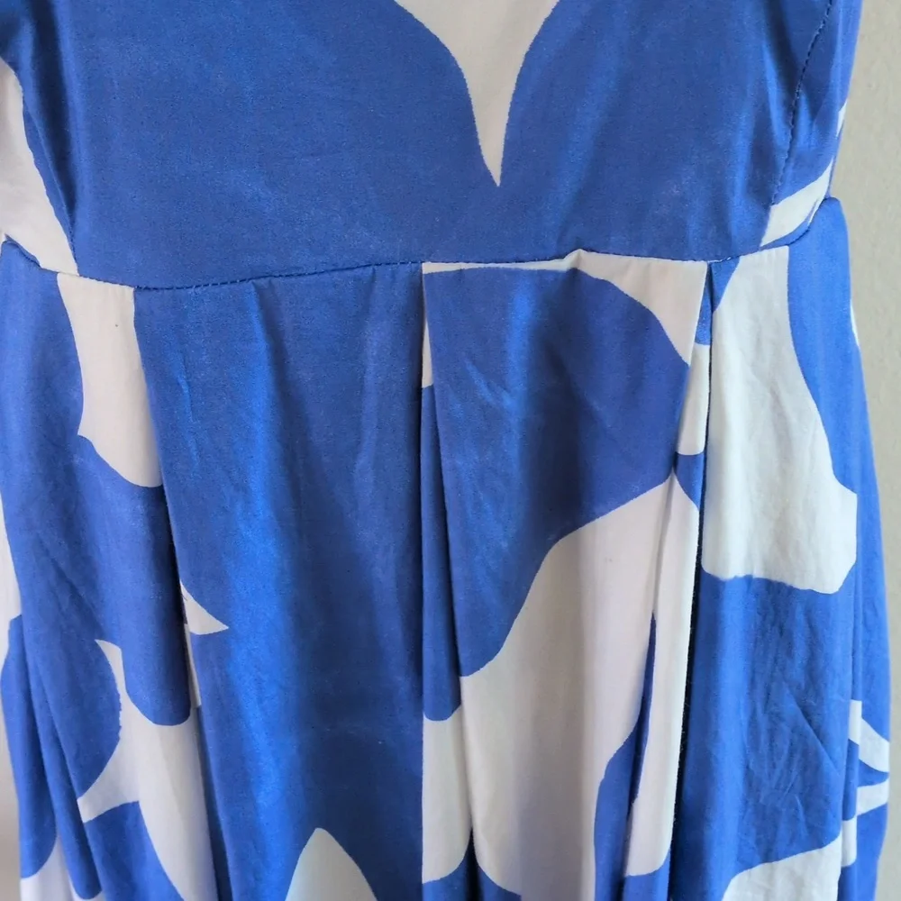 ANTHROPOLOGIE Dress MED Printed Babydoll Smock Maxi Blue White Abstract Strappy - Picture 10 of 11